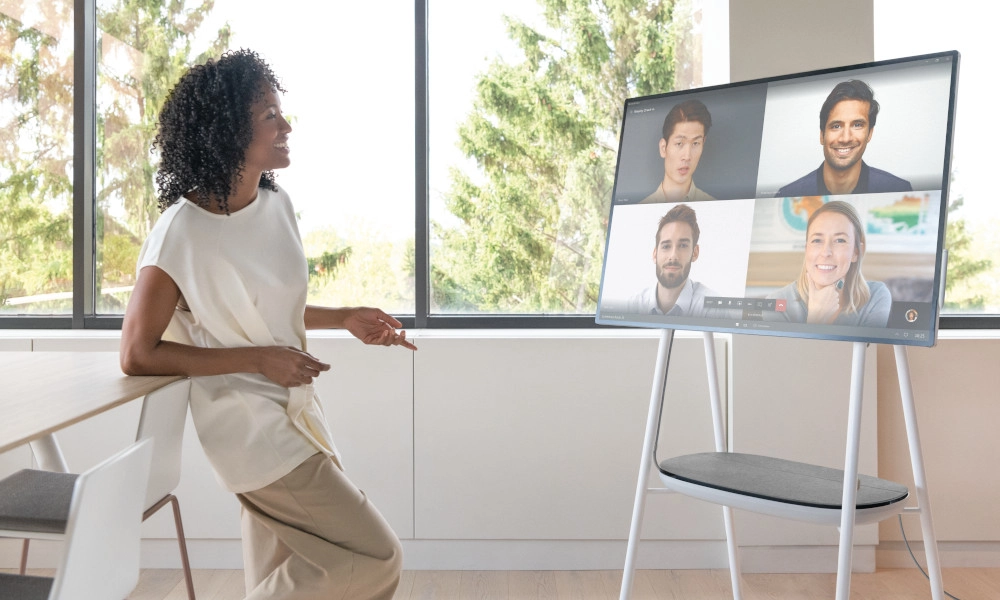 perinova Surface Hub-Webseite